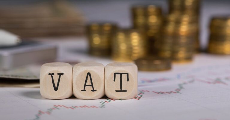 How do I get a VAT number in the UK?