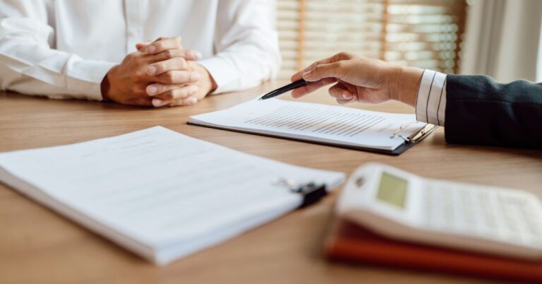 How to Claim VAT Refund in UK Business?